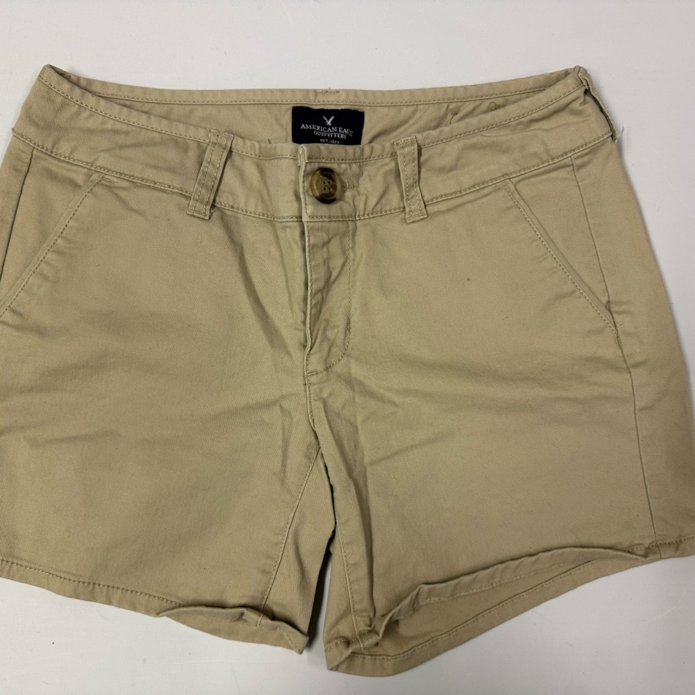 American Eagle Outfitters Tan Bermuda Shorts Casual Style